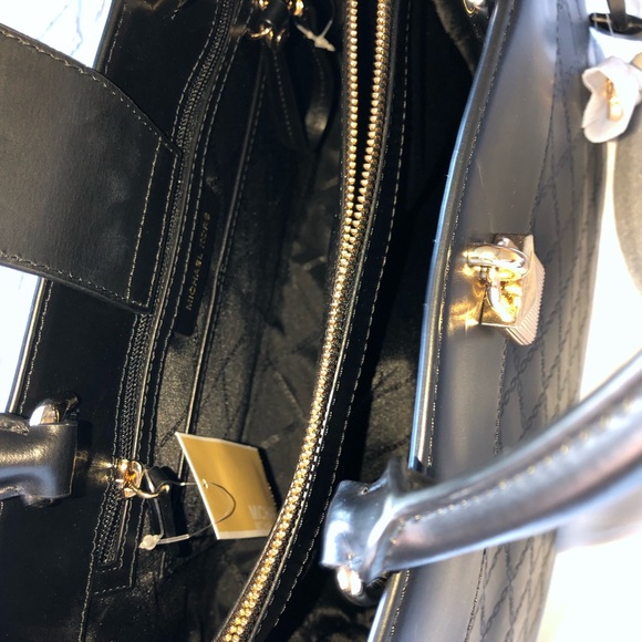 Michael Kors Gramercy Satchel - Picture 5 of 8